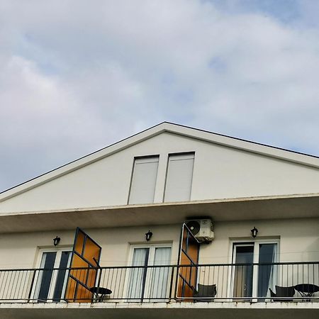Guesthouse Podaca Bagian luar foto