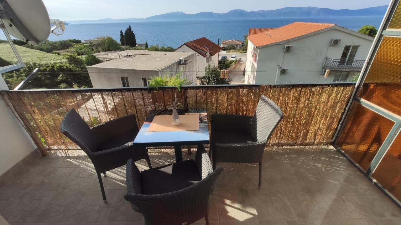 Guesthouse Podaca Bagian luar foto
