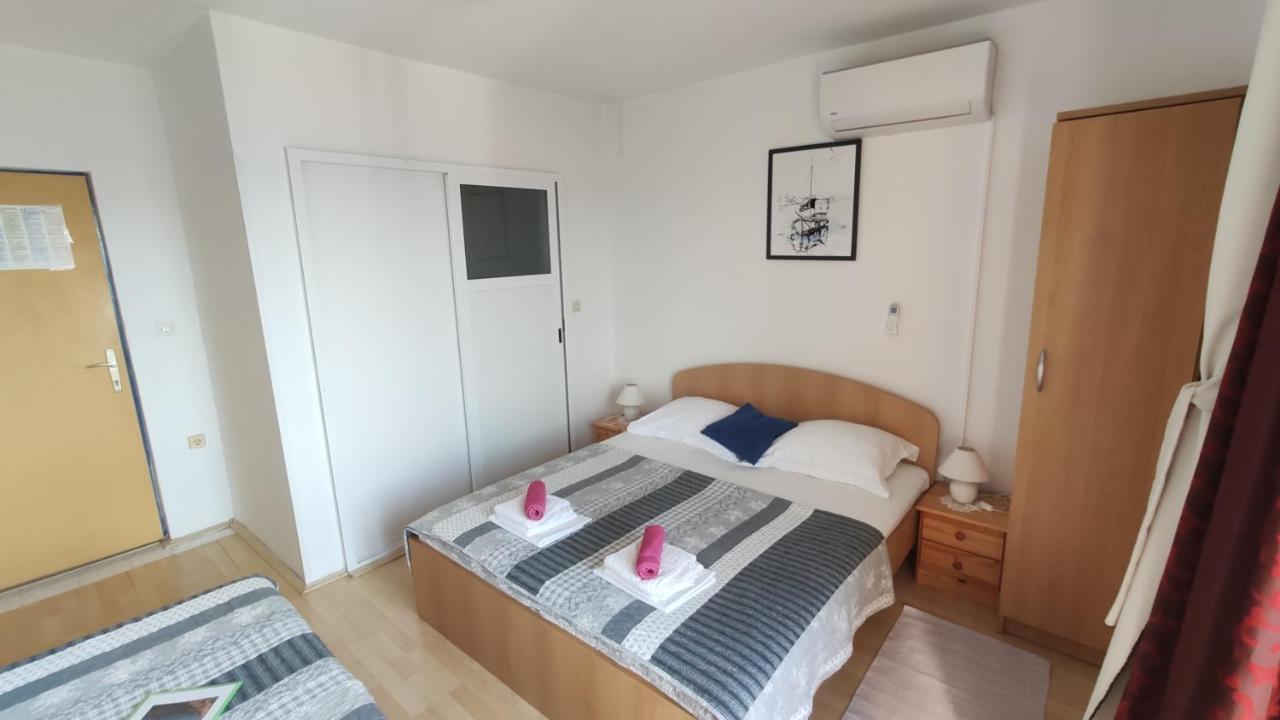 Guesthouse Podaca Bagian luar foto