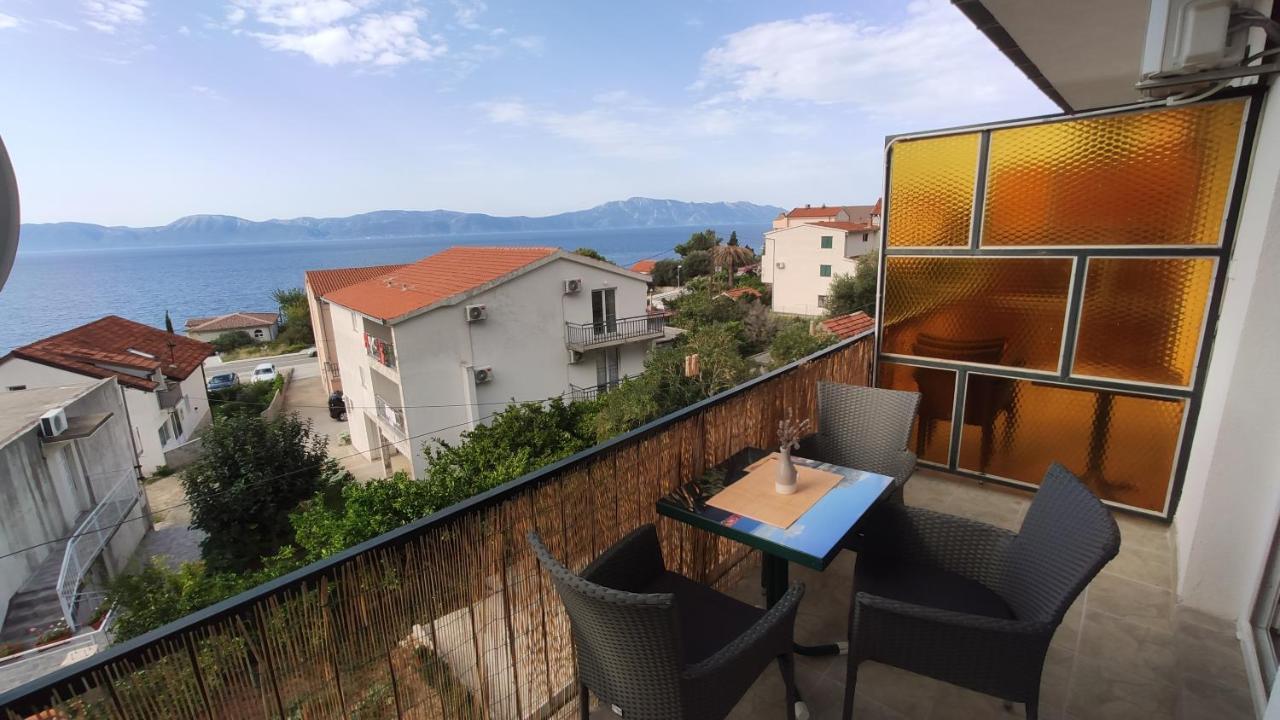 Guesthouse Podaca Bagian luar foto